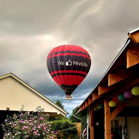 Rezi-dencia Gyogynovenyfalu Campingplatz Rezi